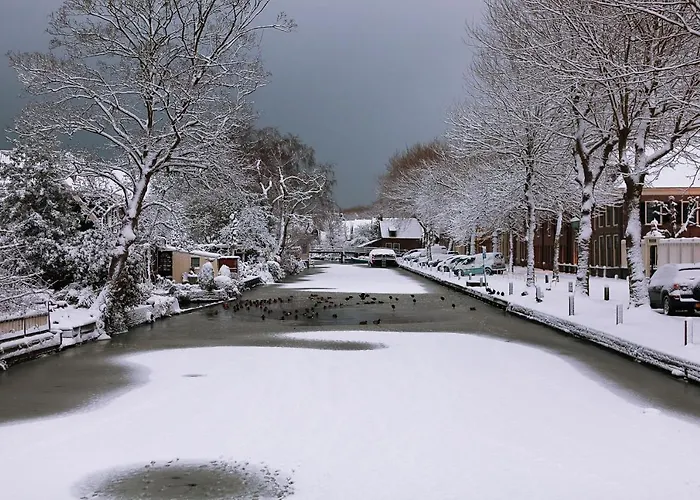 Oda ve Kahvaltı De Krasse Man